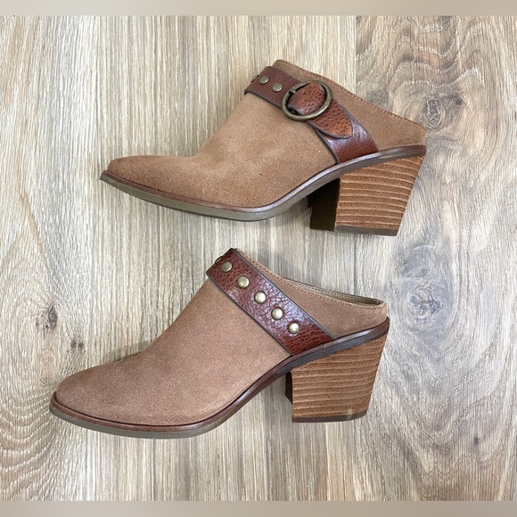 Sofft Corey Belted Clog Size 6 EUC - Picture 6 of 8